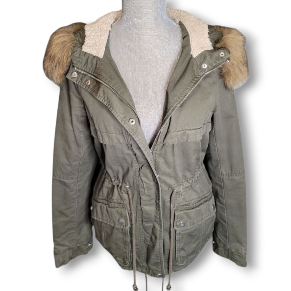 H&M Divided Army Green Faux Fur Parka Size 4 - Picture 7 of 14